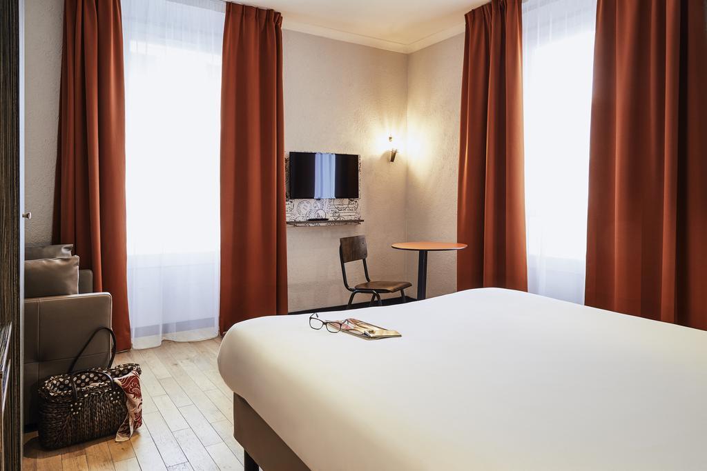 Отель Ibis Styles Hyeres Rooftop & Spa Экстерьер фото